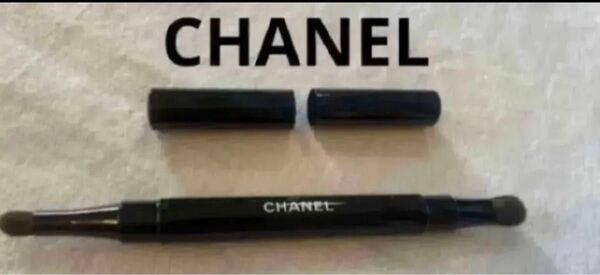 CHANEL メイクブラシ
