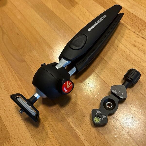Manfrotto マンフロット PIXI EVO 5段階調節ミニ三脚 ブラック MTPIXIEVO-BK アルミ 自由雲台付き