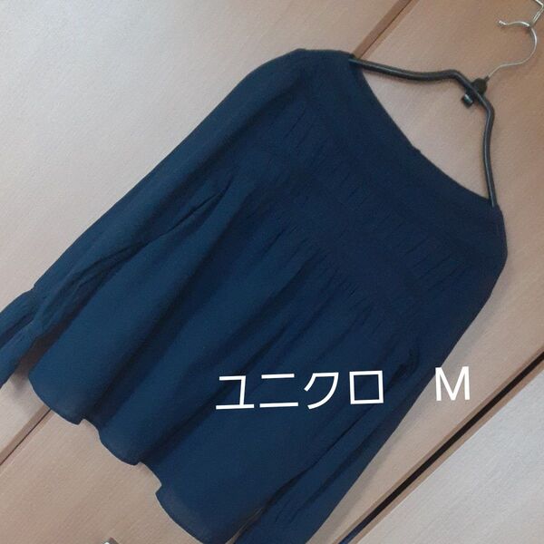 UNIQLO カットソー M