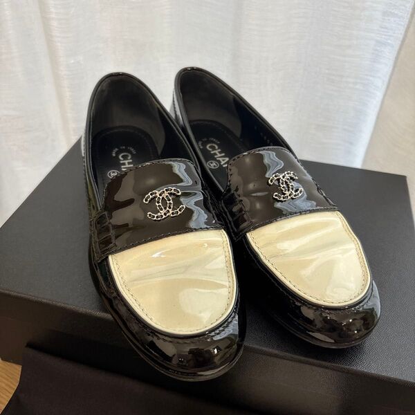CHANEL バイカラー ローファー チェーン 靴 37