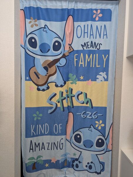 Disneyスティッチ のれん OHANA MEANS FAMILY