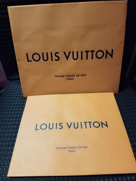 ルイヴィトンLOUISVUITTON ショッパー紙袋 2枚セット