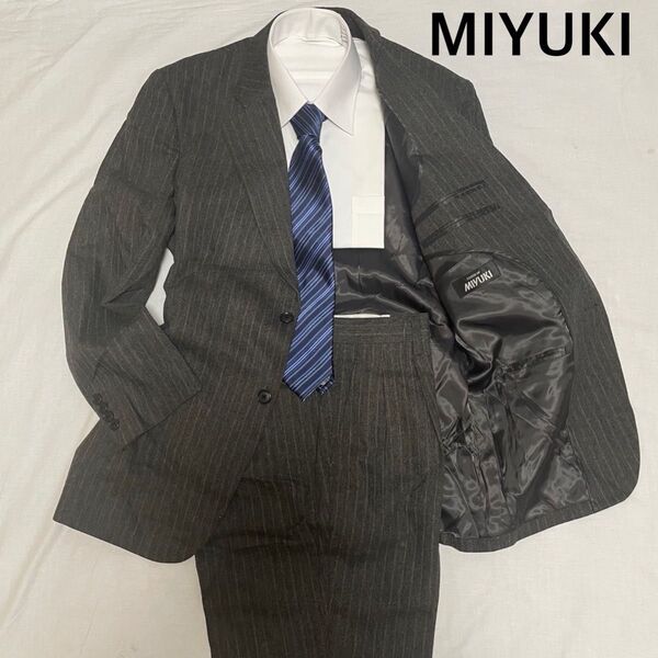 MIYUKI 御幸毛織 グレー ストライプ AB5 2タック スーツ上下 セット