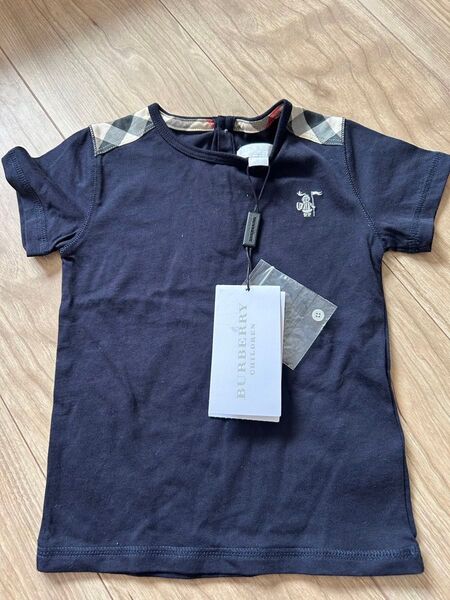 BURBERRY Tシャツ 2Y 新品未使用タグ付き