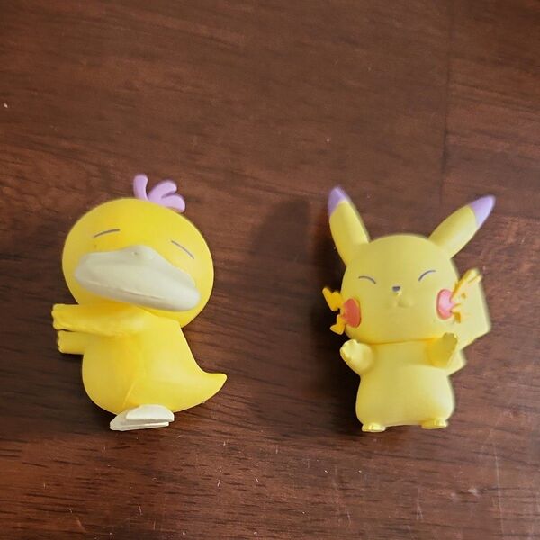 ポケモン★まえならえまーち ピカチュウ コダック★2点セット