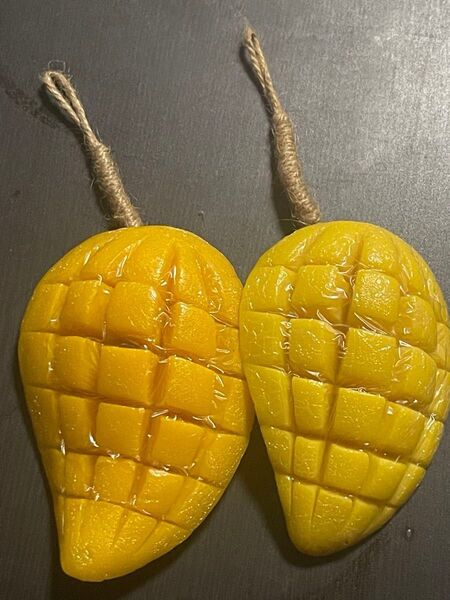 タイのフルーツソープ マンゴー 石鹸 芳香剤 大2個 中2個 ☆まとめ買いお得☆