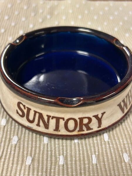 昭和レトロ SUNTORY 陶器製灰皿 ネイビー/ホワイトサントリー 灰皿 ノベルティ