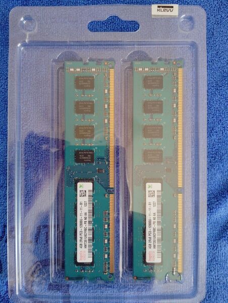 Hynix 4GBメモリ 2枚セット PC3-12800U 未使用自宅保管