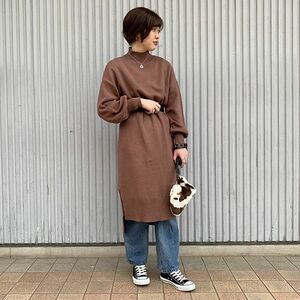 JEANASIS Jeanasis double face high‐necked One-piece knitted One-piece maxi long Brown 