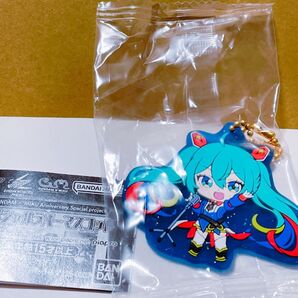 GUNDAM x MIKU Anniversary Special project スペシャル ラバー マスコット ミク ガンダム