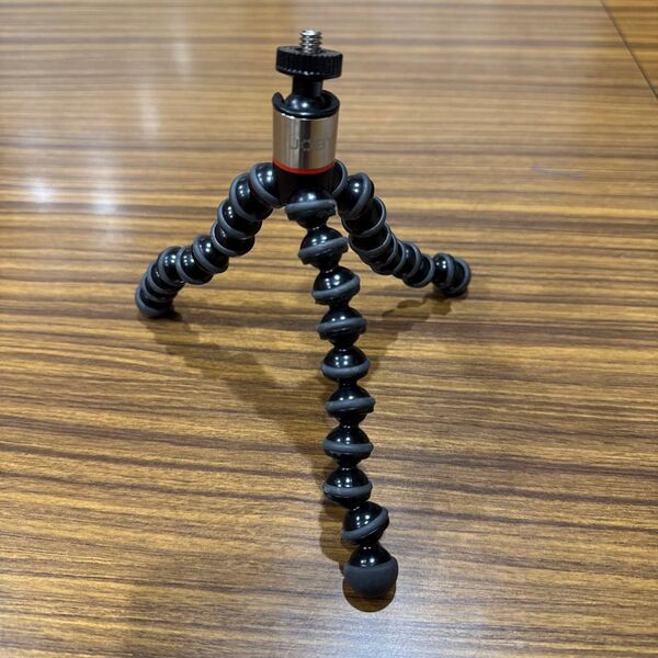 Joby スマートフォン用 グリップタイト one GP スタンド ゴリラポット コンデジにも ミニ三脚 ゴリラポッド