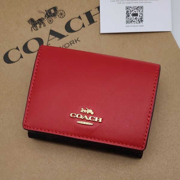 新作 COACH 折り財布 シグネチャー