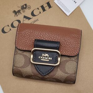 新品 COACH 折り財布 シグネチャー