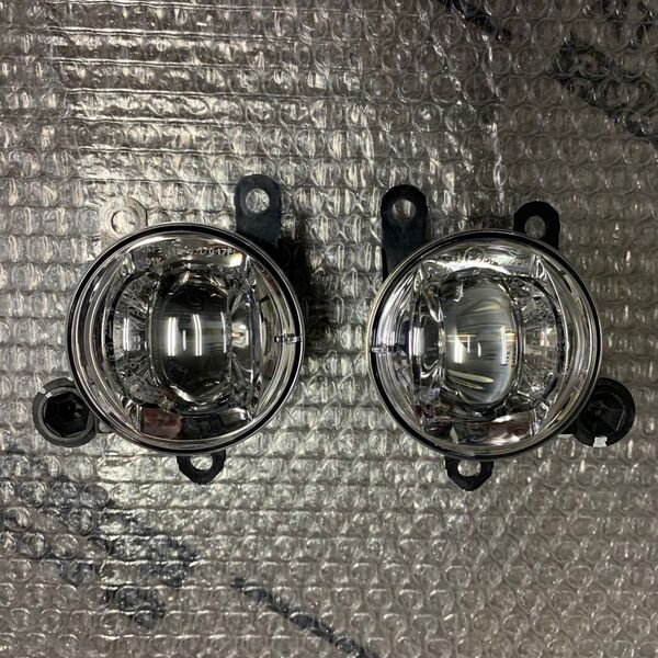 ハイゼット S510P 左右 純正フォグランプ LED