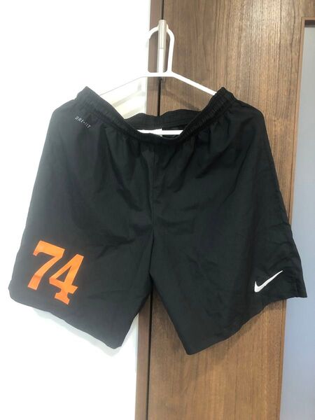 NIKE サッカー バスケショートパンツ 74番 XL