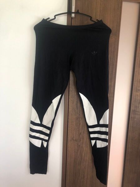 アディダスオリジナルス adidas ロゴタイツ ビッグロゴ レギンス