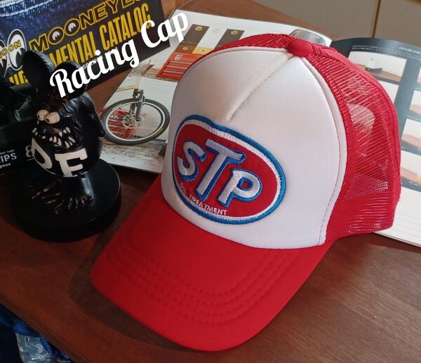 新入荷!!【STP RD/WH】 モーターメッシュ キャップ/レーシング /トラッカーキャップ