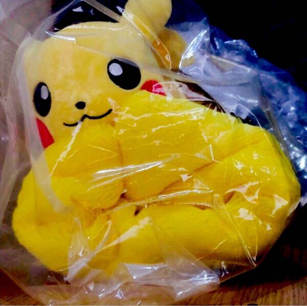 ポケモン ピカチュウ ぬいぐるみ ブランケット 新品 ポケットモンスター 布団 ひざ掛け 掛け布団 寝具 ピカピカ ボックス