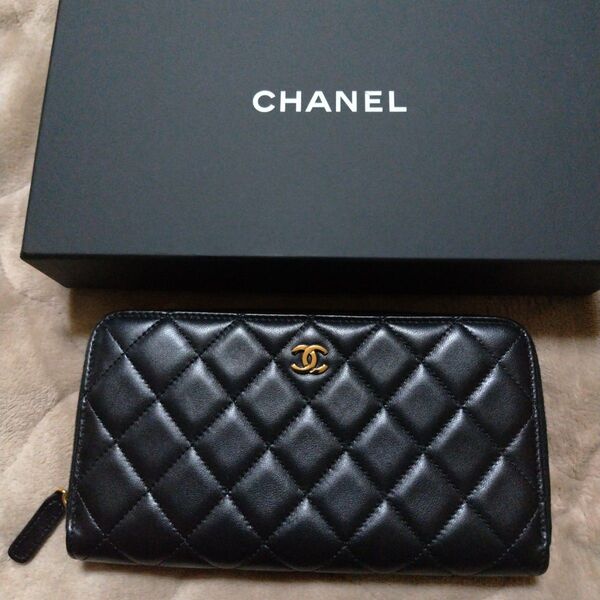 超美品 CHANEL マトラッセ クラシック ラウンドジップ ウォレット長財布