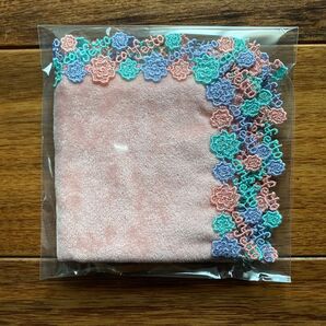 【新品・タグ付き】近沢レース コンフェイト ピンク 1枚 タオルハンカチ