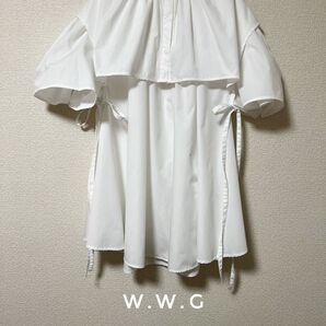 W.W.G ケープ付き 半袖 ボリューム ブラウス オフホワイト