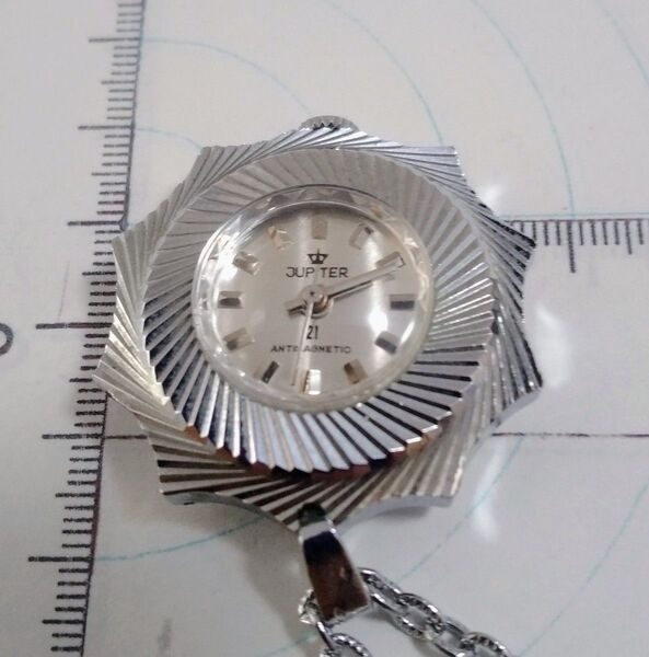 稼働品 レトロレア JUPITER レディース手巻き懐中時計 SWISS MADE 21石