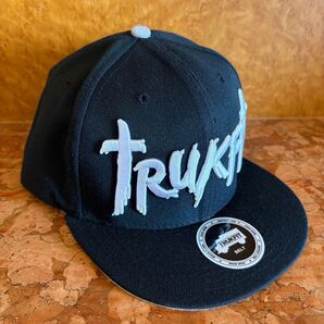 TRUKFIT キャップ
