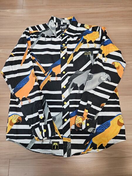 neff ネフ オウム柄 長袖シャツ XL スケートボード スノーボード ストリート カジュアル