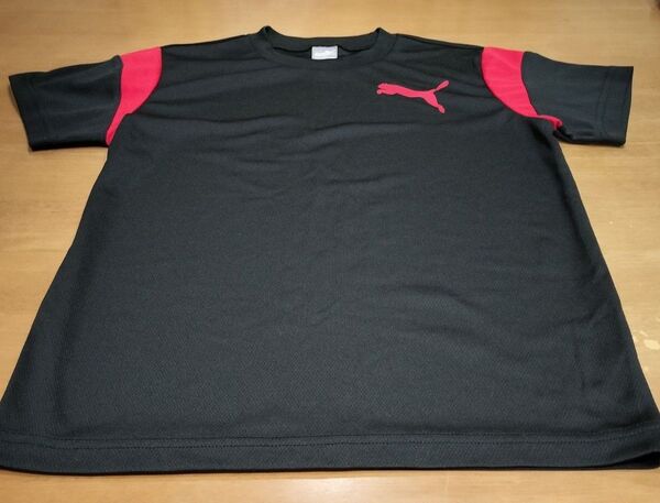 【美品】150cm プーマ 半袖Tシャツ 速乾性 ブラック 黒 サッカー テニス トップス 半袖