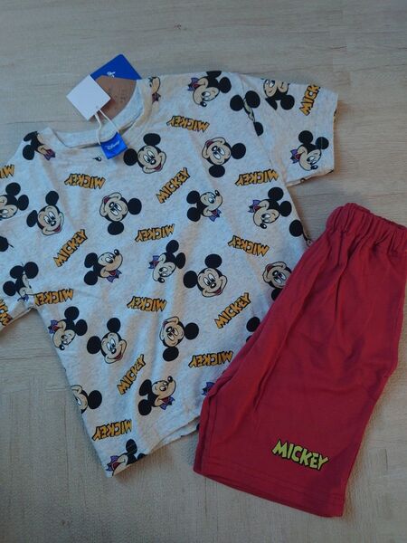 ミッキー 上下 セットアップ 半袖 Tシャツ ハーフパンツ パジャマ ディズニー
