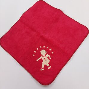 横浜元町 ハンドタオル 赤 レッド エンジ 刺繍ロゴ 未使用