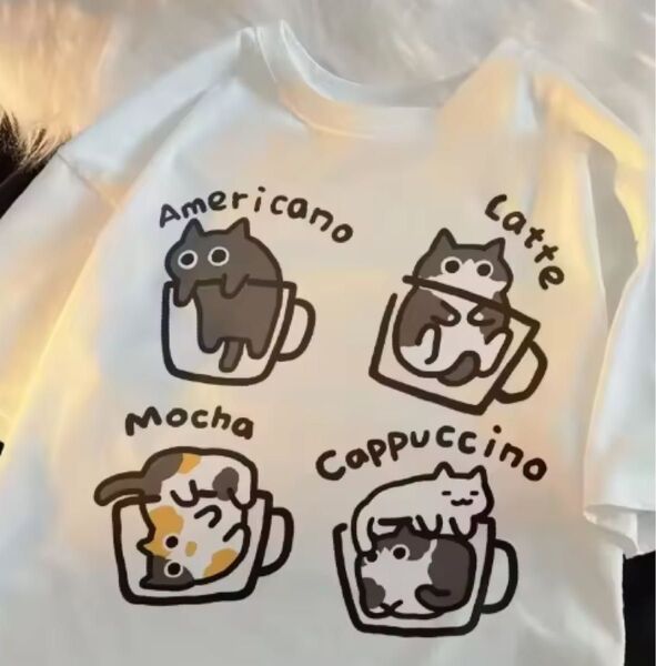 最終価格!猫 カフェ 4匹 レディース 女性 ホワイト 表記はSサイズですが、日本人にはMからLサイズに相当します。