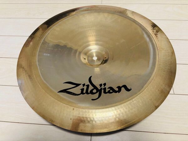 Zildjian A custom 18インチ china