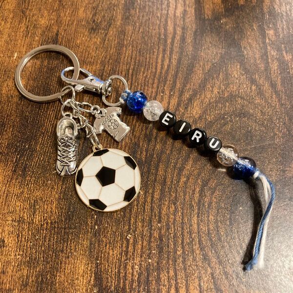 サッカーモチーフ キーホルダー ハンドメイド
