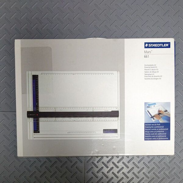 Staedtler Mars 661 A3ドローイングボード