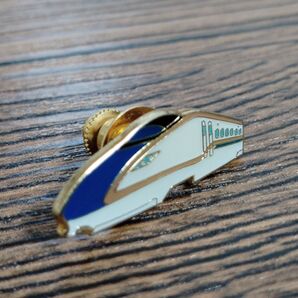 「北陸新幹線 新型車両W7系」ピンバッジ