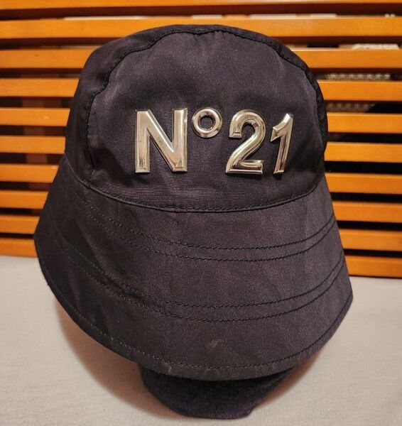 N°21 バッケトハット