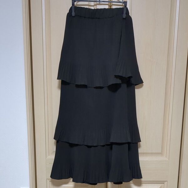 shein レイヤーフリルスカート 黒 ロング