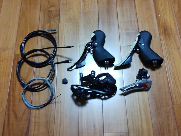 【未使用】SHIMANO 105 R7100 コンポセット 12S 機械式 STI FD RD