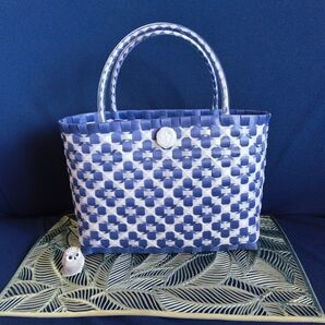 プラかご 青と白の花柄 ハンドメイド 軽量バッグ