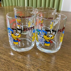コカコーラ ディズニー プルート グラス マグカップ 4個セット