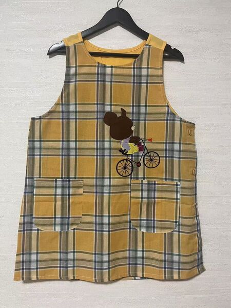 ★ 新品 キャラクター くまのがっこう エプロン 自転車刺繍入り
