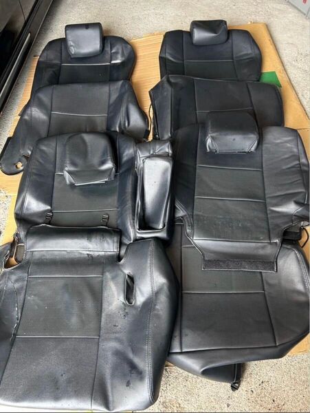 LA100S ムーブカスタム 社外品シートカバー ダイハツ