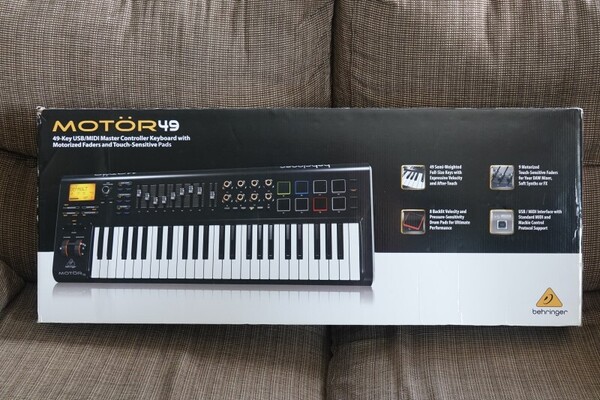 (美品) Behringer MIDIキーボード Motor49