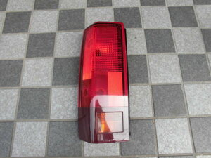  Chevrolet Astro tail lamp left 16502447