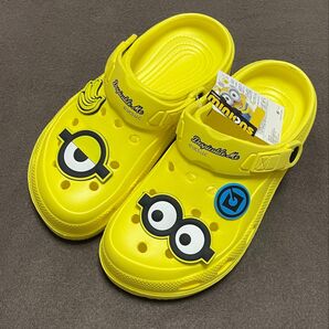 ミニオン 厚底サンダル 23cm