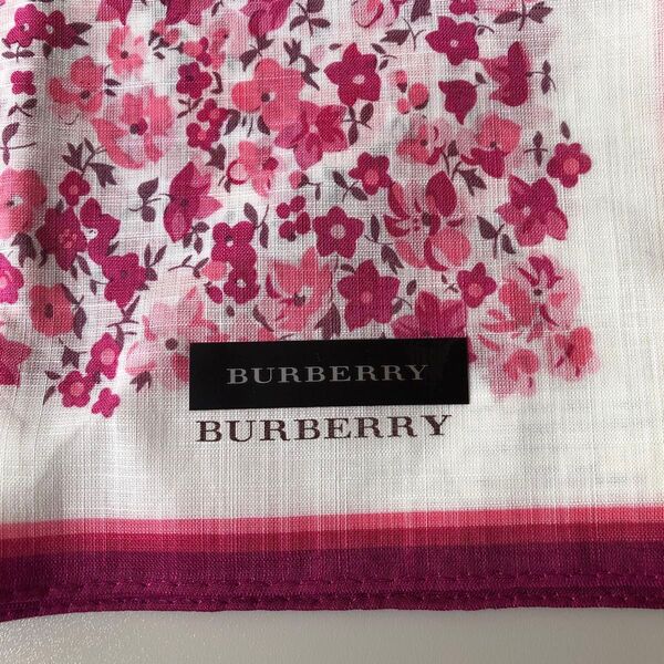 BURBERRY バーバリー ハンカチ ピンク系 小花柄