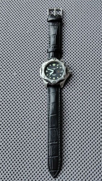 SEIKO オートクォーツ SCUBA 200m 5M23-7A10