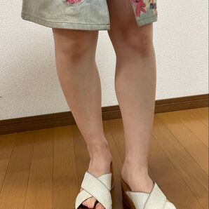 ras ホワイト クロスストラップ プラットフォームサンダル