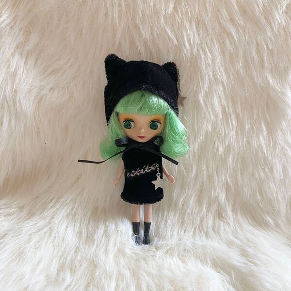Blythe プチブライス フィーラインファンシー 黒猫 グリーン 初期